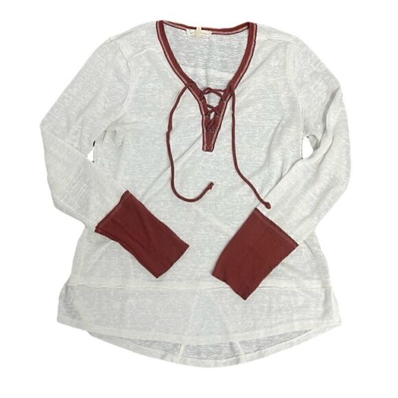 Gilded Intent top, cream with maroon trim, size large - Picture 5 of 7